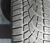 Gume Dunlop 235/45/17 zimska 2 kom. winter sport 3d