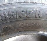 Gume Hankook 185/65/15 ljetna 2 kom
