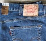 Levis traperice 521, nove, nenošene, s etiketom, vel. 44 - 32