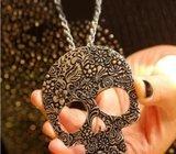 Lančić / ogrlica kostur