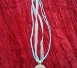 Ogrlica sa medaljonom Elsa-Frozen