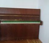 PETROF pianino