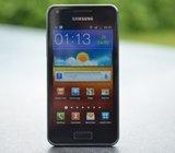 SAMSUNG GT-I9070 crni