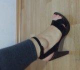 Drvene klompe sa visokom petom