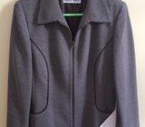 Siscia novi sako sa etiketom velicina 42