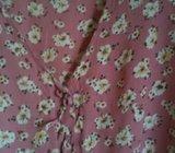 NOVA ROZA BLUZA OD VISKOZE S BIJELIM CVIJETIĆIMA - VEL.M/L