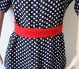 Tamnoplava svilena bluza sa bijelom točkama - broj L - XL