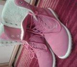 Roze cizme, s krznom, 38 br