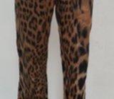 Hlače animal print NOVO