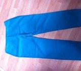 Hlače ZARA Basic vel.42