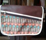 Zgodna casual torba