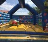 dvorac za djecu trampolin na napuhavanje